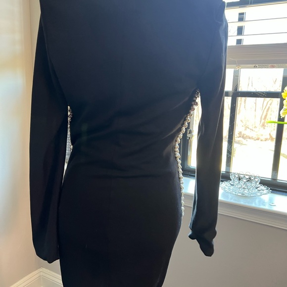 Womens Sexy Pearl dress. - Picture 5 of 10